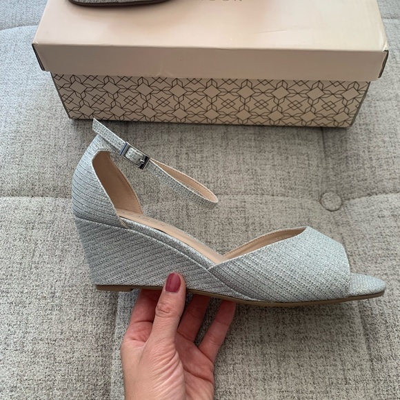Brand New Paradox London Silver Wedges - Picture 2 of 6